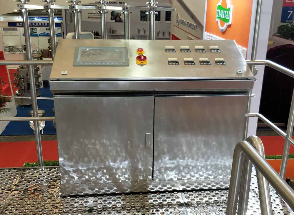 <b>The functioning concept of control closet for the beer brewery system:</b>